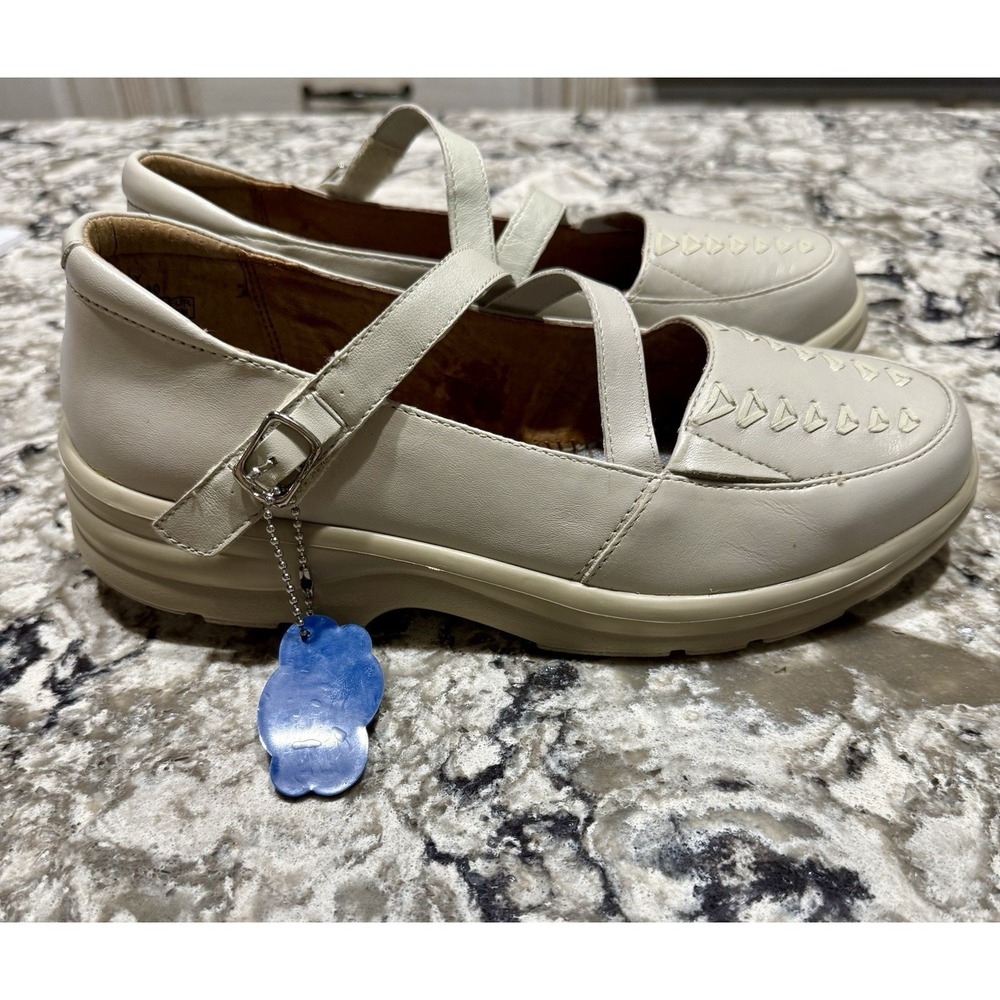 Dr. Comfort Betsy Sz 7 Ice Off White Leather Mary Jane Diabetic Arthritis Shoes